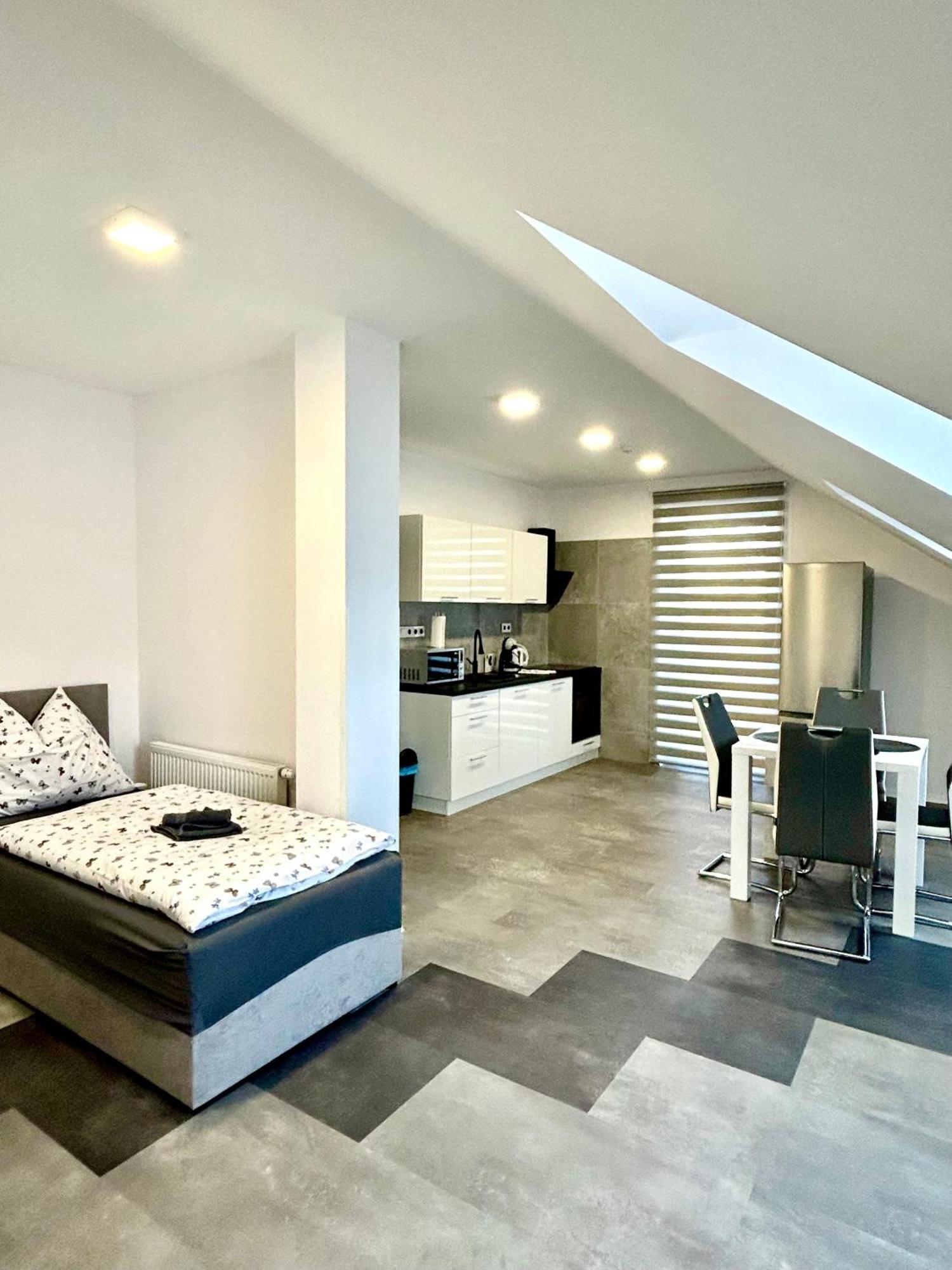 Apartmany Premium Se Soukromym Parkovanim Ceska Lipa Luaran gambar