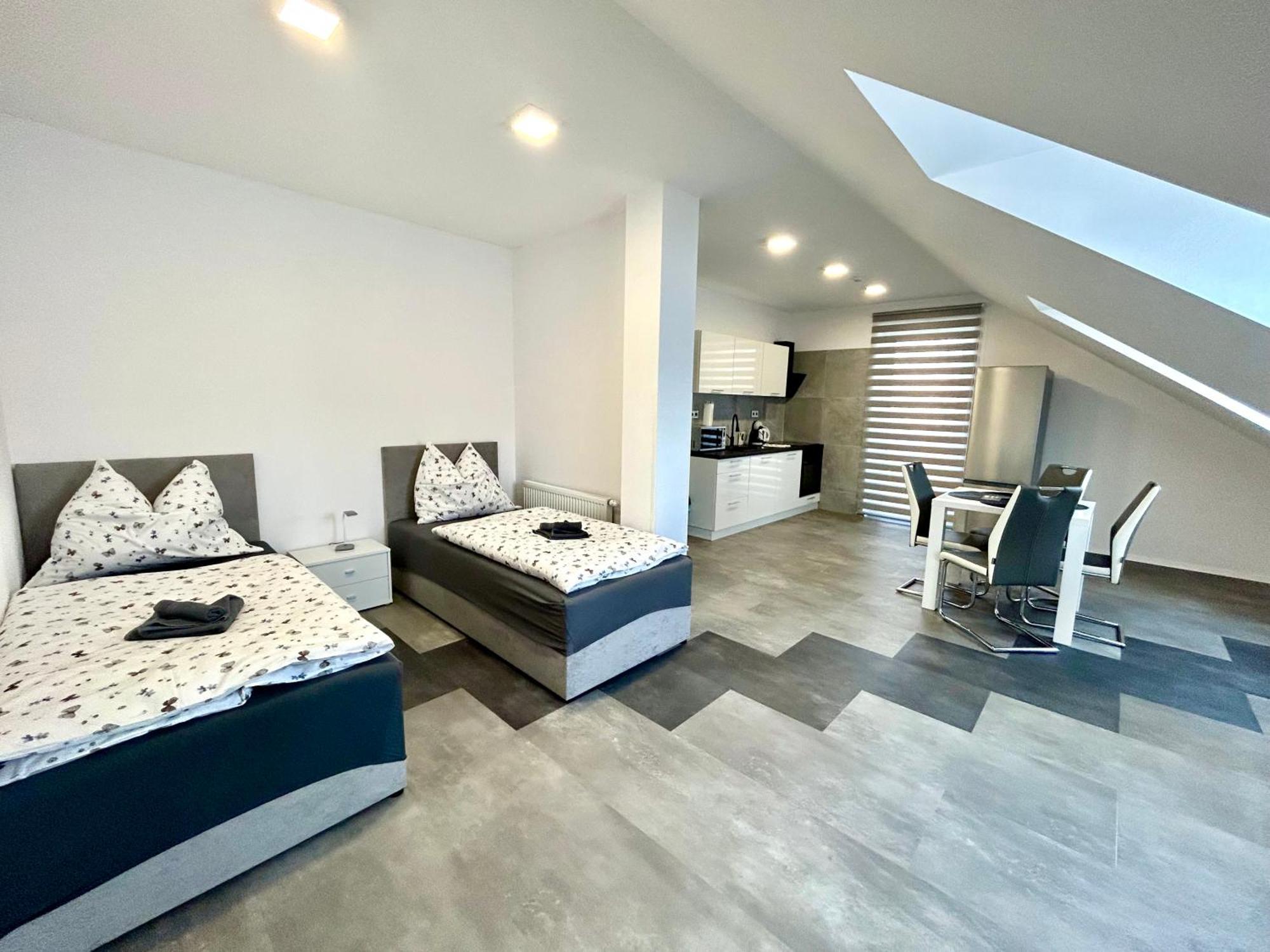 Apartmany Premium Se Soukromym Parkovanim Ceska Lipa Luaran gambar