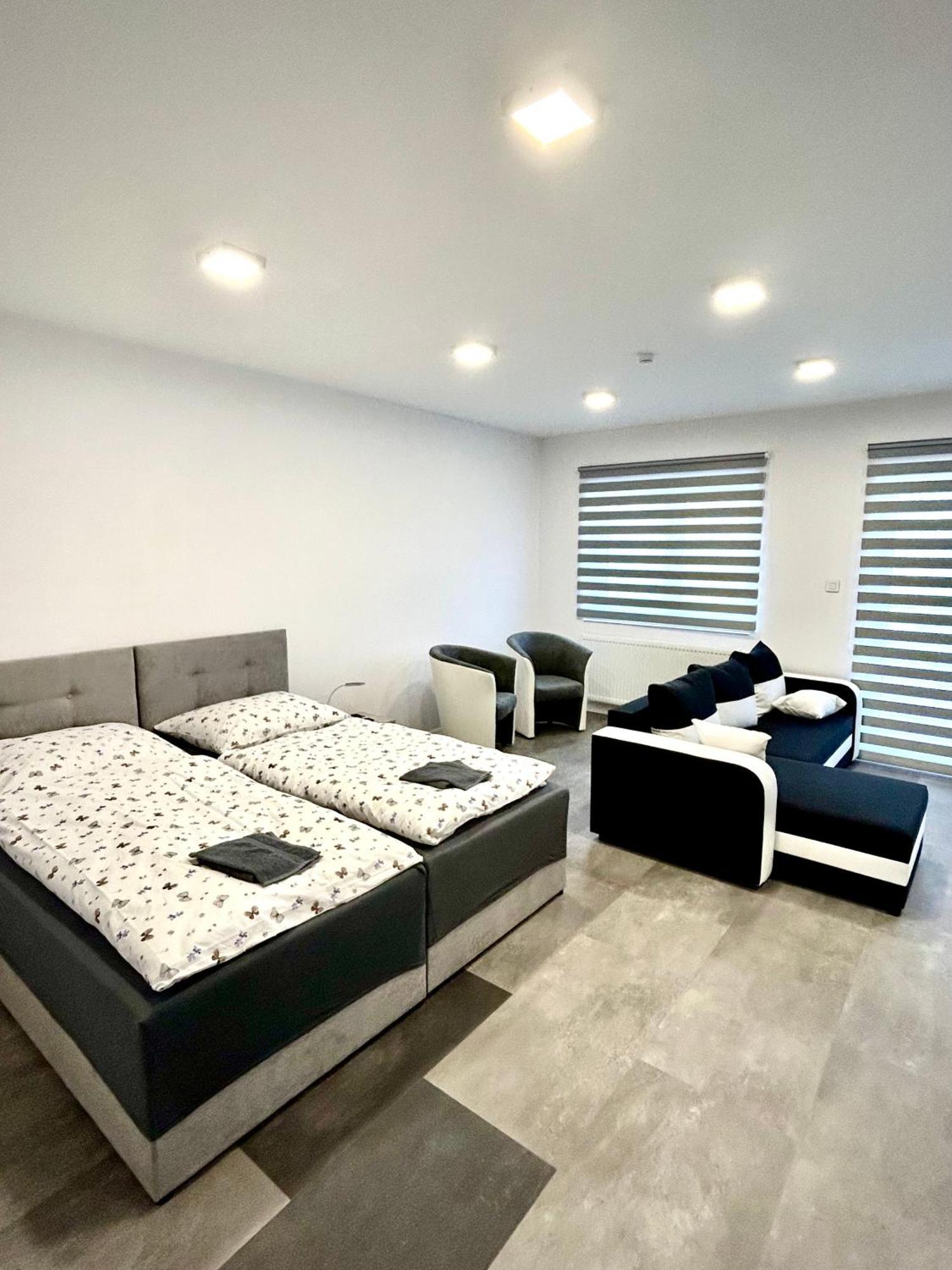 Apartmany Premium Se Soukromym Parkovanim Ceska Lipa Luaran gambar