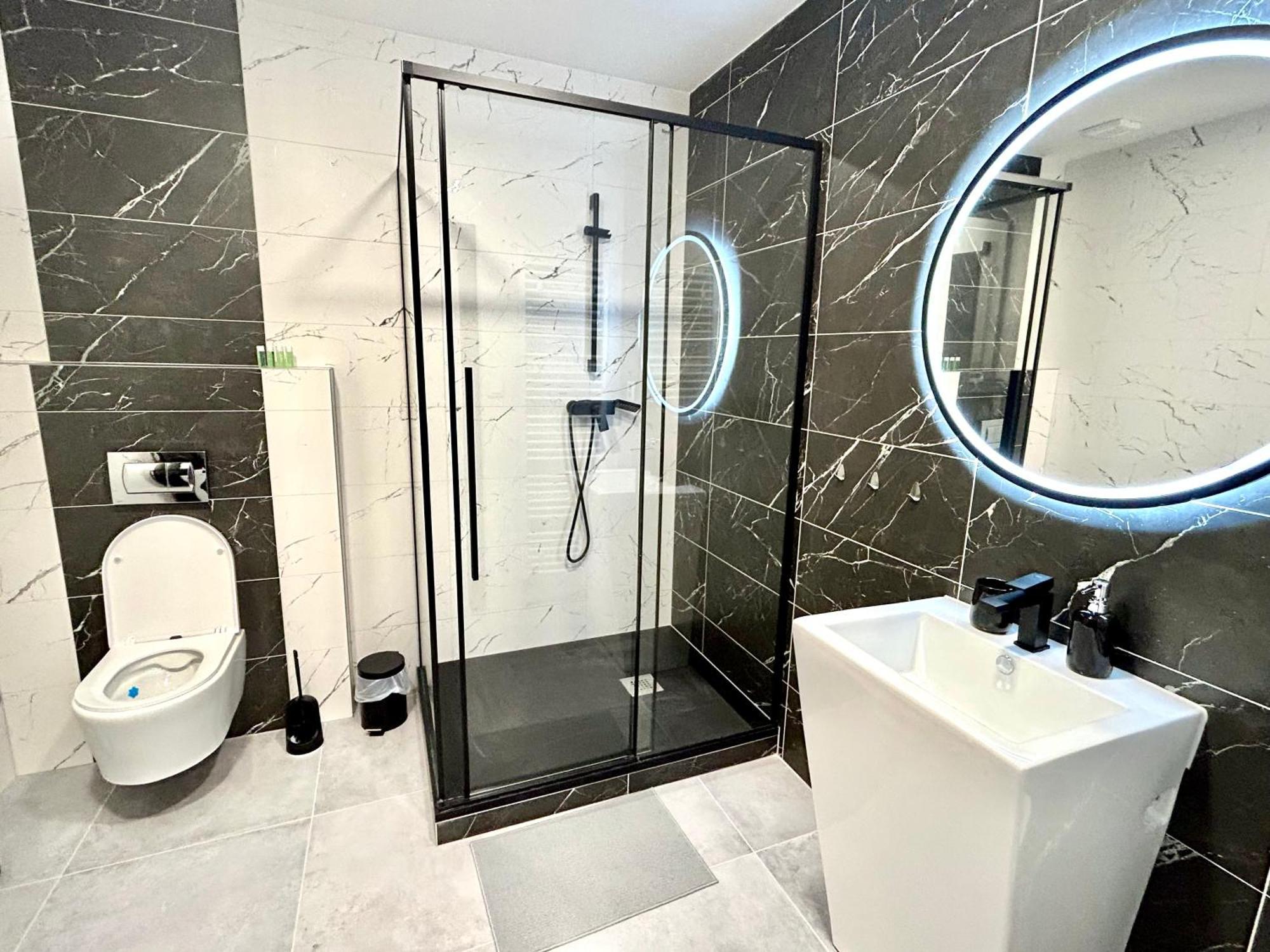 Apartmany Premium Se Soukromym Parkovanim Ceska Lipa Luaran gambar