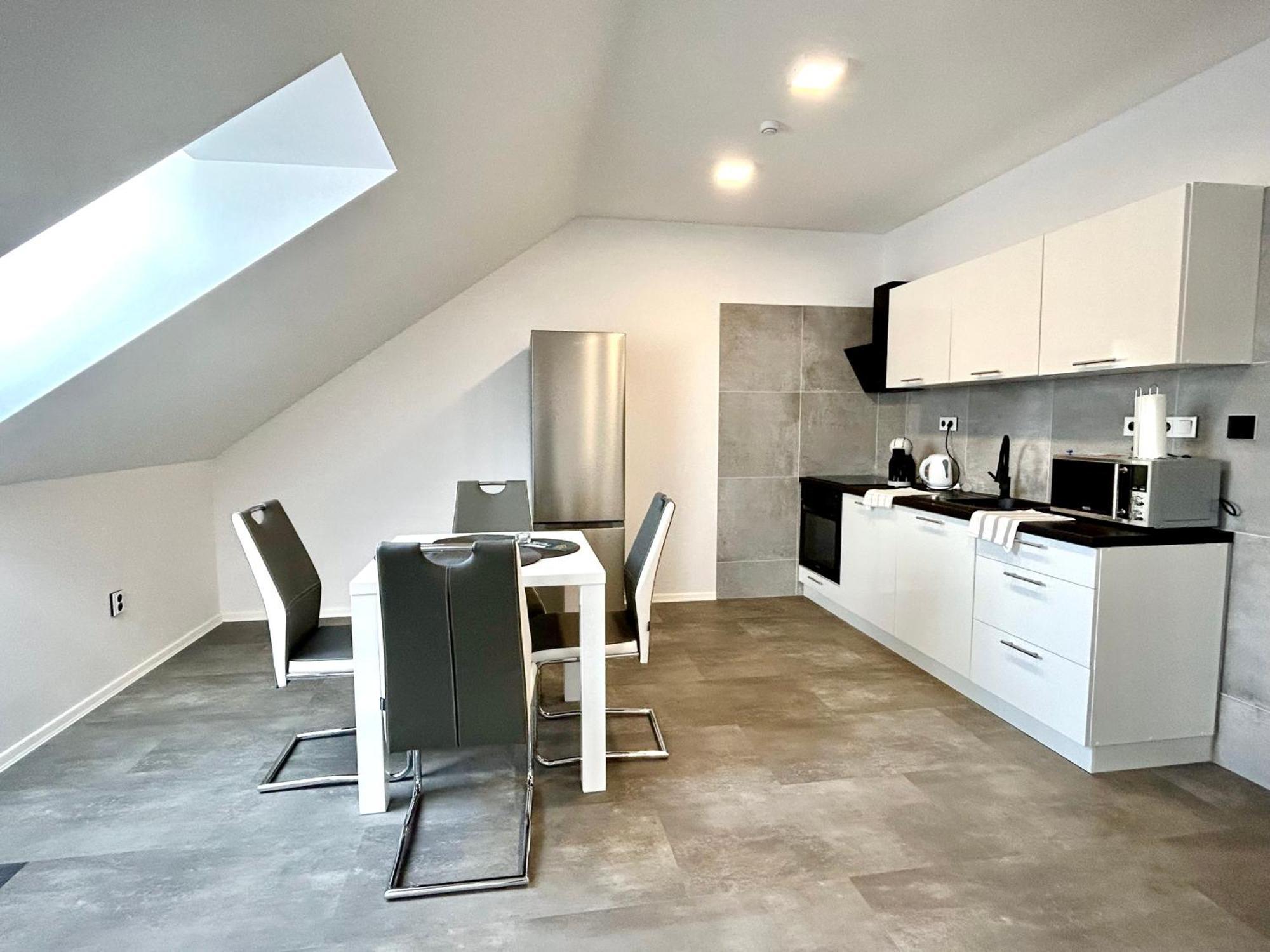Apartmany Premium Se Soukromym Parkovanim Ceska Lipa Luaran gambar