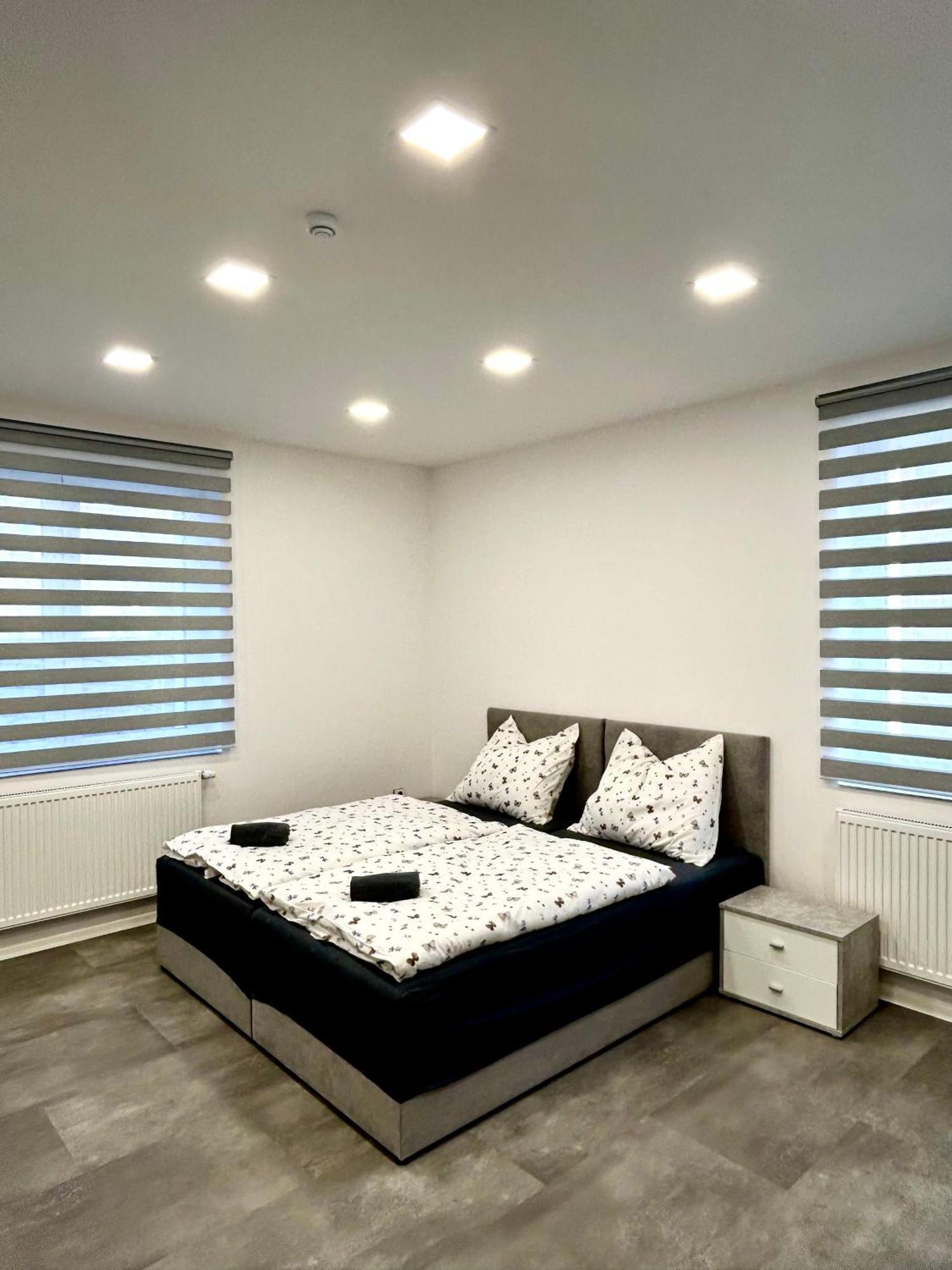 Apartmany Premium Se Soukromym Parkovanim Ceska Lipa Luaran gambar